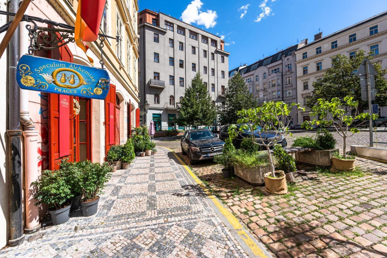 Wishlist Old Residences - Hastalska Appartement *