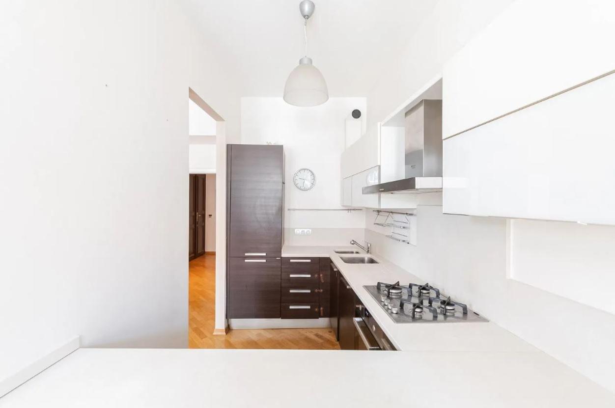 Apartment Wishlist Old Residences - Hastalska